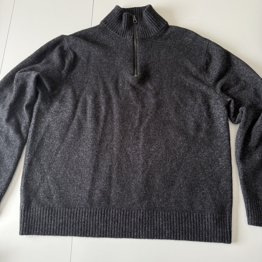 Vintage J Crew Merino‎ Wool Blend Dark Gray 1/4 Zip Sweater Size XL See Desc
